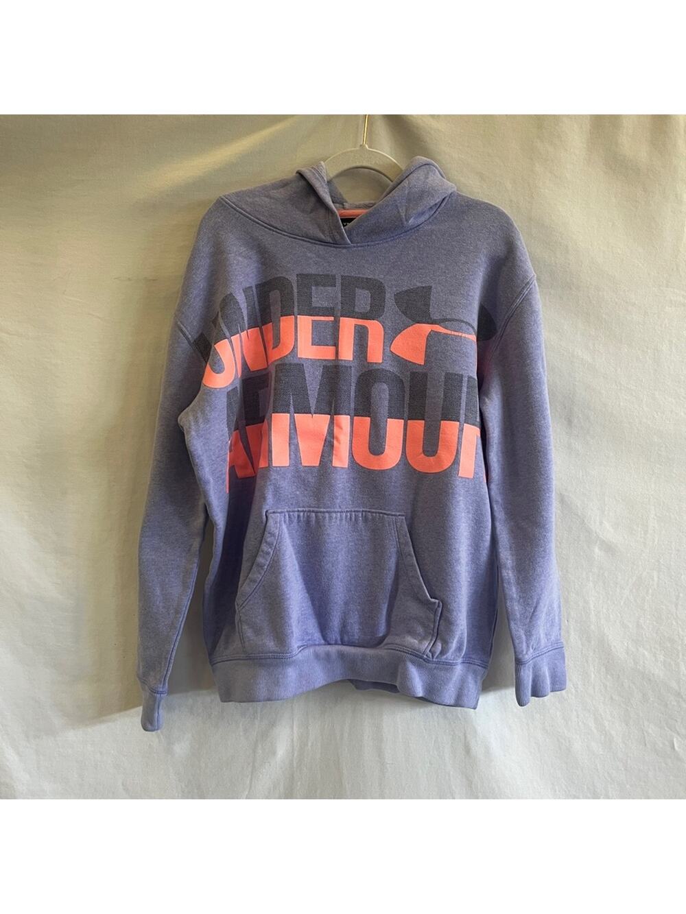 Under Armour Girls Sweatshirt Size Medium Purple Hoodie Outerwear Camping Comfy